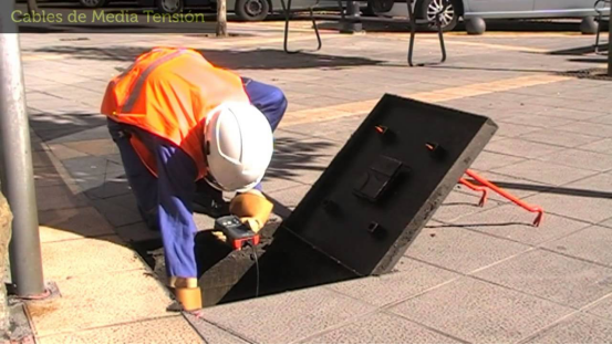 <a href='http://www.coblite.com.cn/Cpzx/dianlanceshiyi/ariadnaic1g.html'>電纜識別儀</a> <a href='http://www.coblite.com.cn/Cpzx/dianlanceshiyi/ariadnaic1g.html'>電纜識別儀</a>