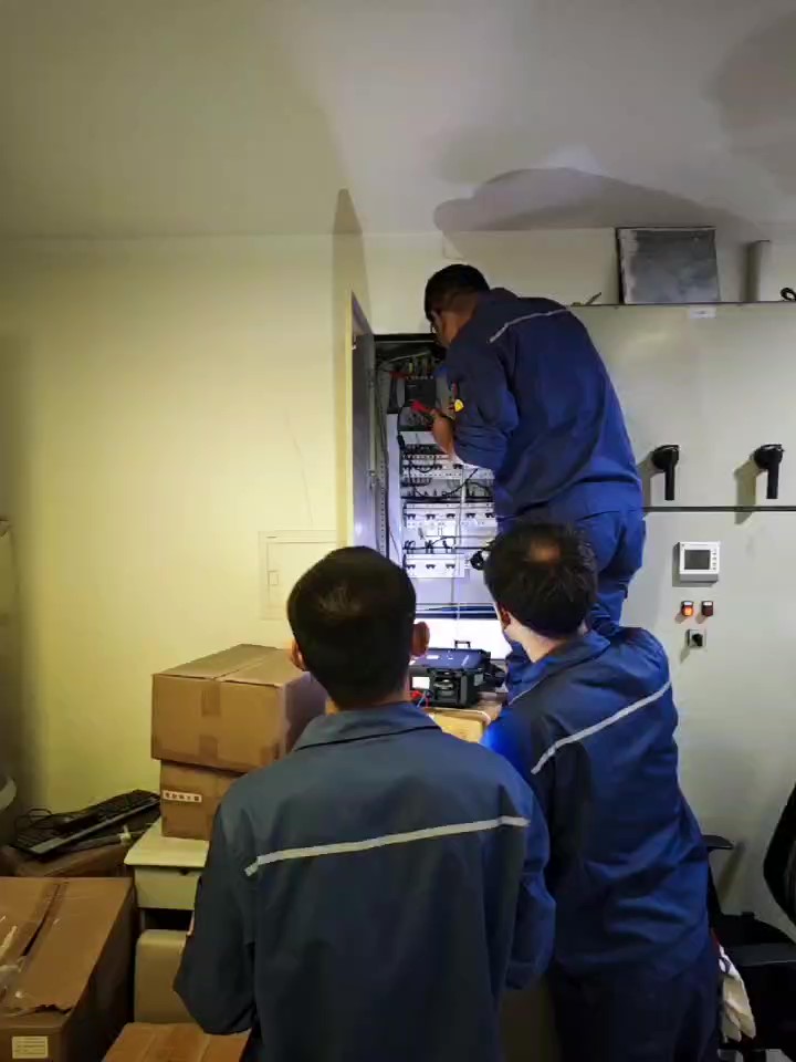 <a href='http://www.coblite.com.cn/Cpzx/dianlanceshiyi/ariadna.html'>Ariadna CI</a>