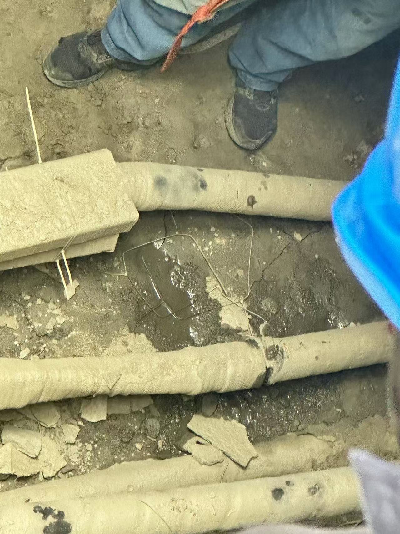 <a href='http://www.coblite.com.cn/Ppzq/ersted.html'>電纜故障定位儀</a>現(xiàn)場