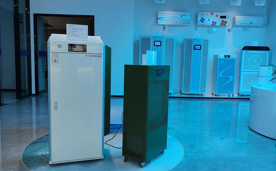 空氣消毒機(jī)在凈化消毒的時候，室內(nèi)的變化有什么呢