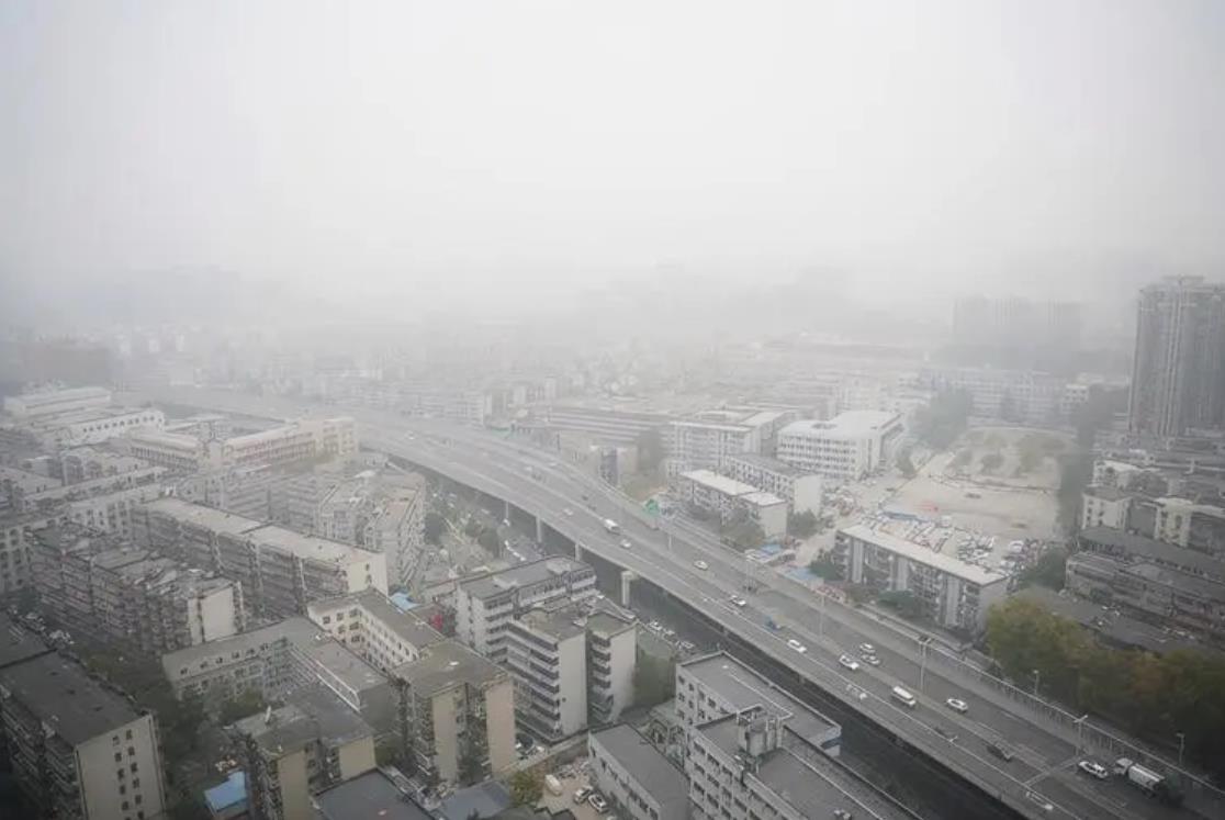 空氣消毒機(jī)在生活中的使用遠(yuǎn)比你想象的重要